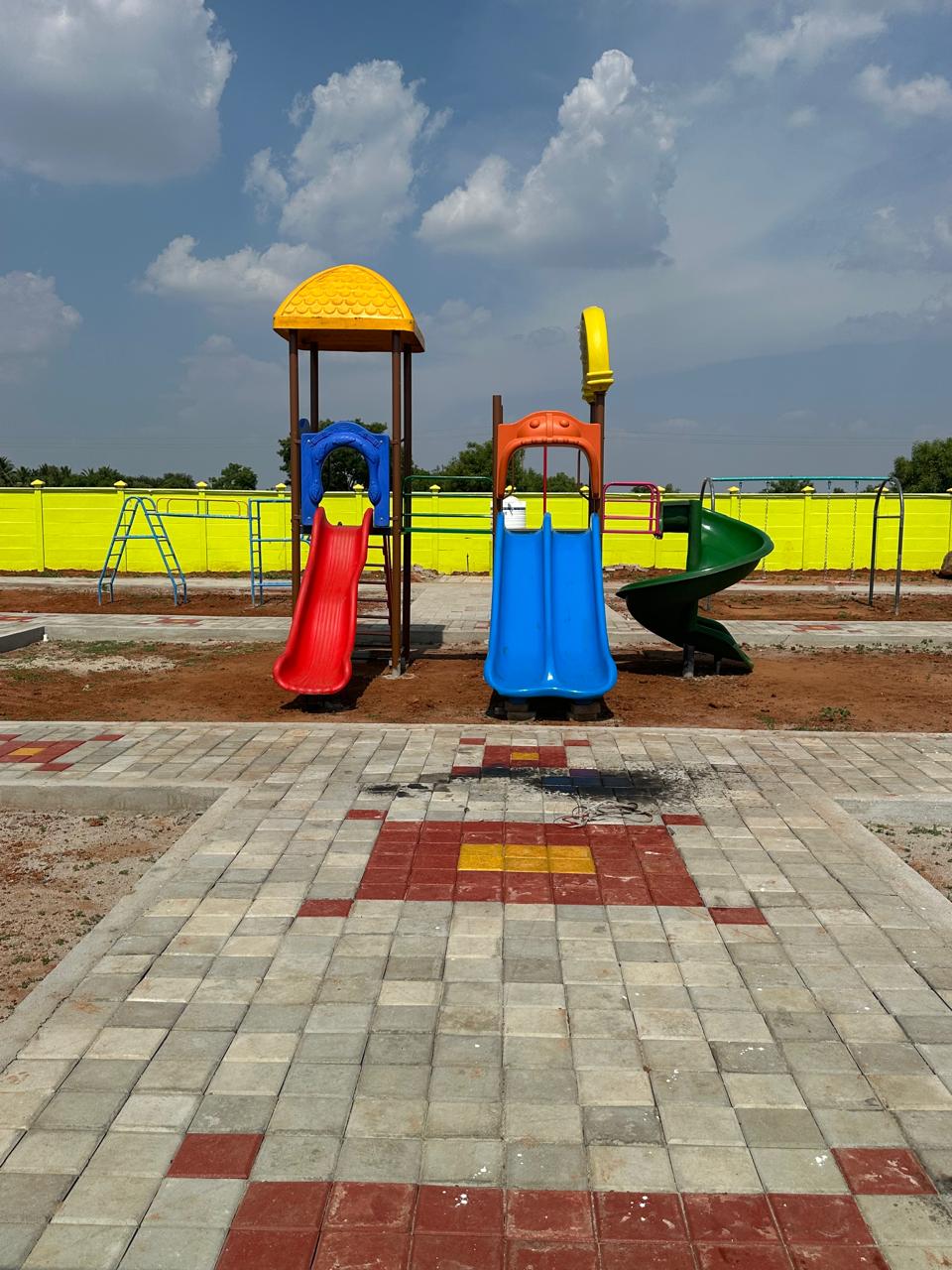 WhatsApp Image 2025-09-15 at 4.51.47 PM (2)